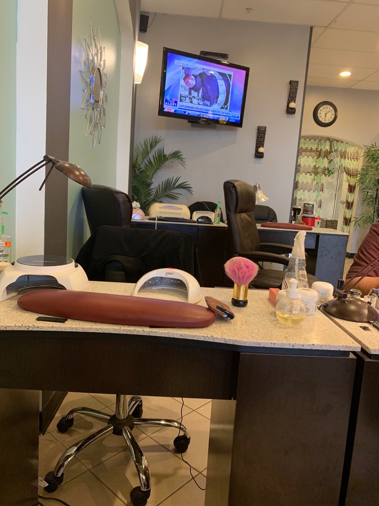 5TH AVENUE NAIL SPA 13 Reviews 788 Briarcliff Ave, Oak Ridge, TN Yelp