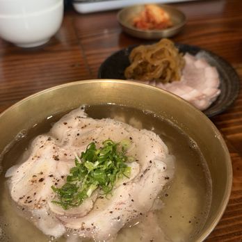 Okdongsik - Dweji Gomtang - Korean Near Me - Honolulu, Hawaii