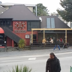 Red Rock Bar & Cafe