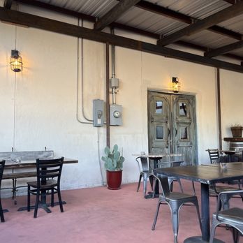 Debajo Tapas ABQ - Patio - Spanish Near Me - Albuquerque, New Mexico