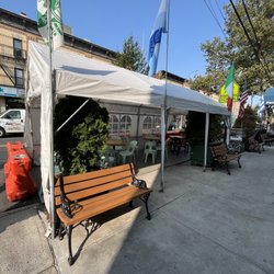 Gian Piero Bakery - Outside dining