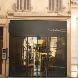 Mac Cosmetics