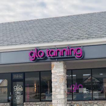 Glo Tanning - Spray Tanning Near Me - Overland Park, Kansas Glo Tanning - Spray Tanning Near Me - Overland Park, Kansas