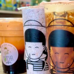 Thai Tea Purple Rice Yogurt 1. Brown Sugar Fresh Milk & Boba