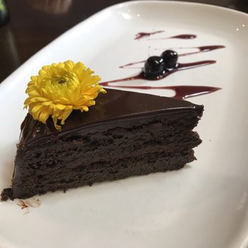 Hugo's Invitados - Chocolate cake - Seafood Near Me - Irving, Texas Hugo's Invitados - Chocolate cake - Seafood Near Me - Irving, Texas