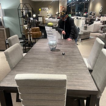 Ashley Store - Dining room set - Furniture Stores Near Me - Wilmington, Delaware