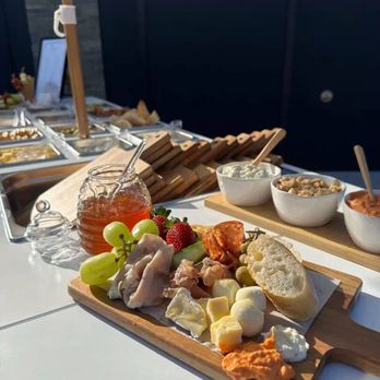 Luxe Bites - Caterers Near Me
