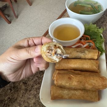 Hoang Lan - Vietnamese Near Me - Seattle, Washington
