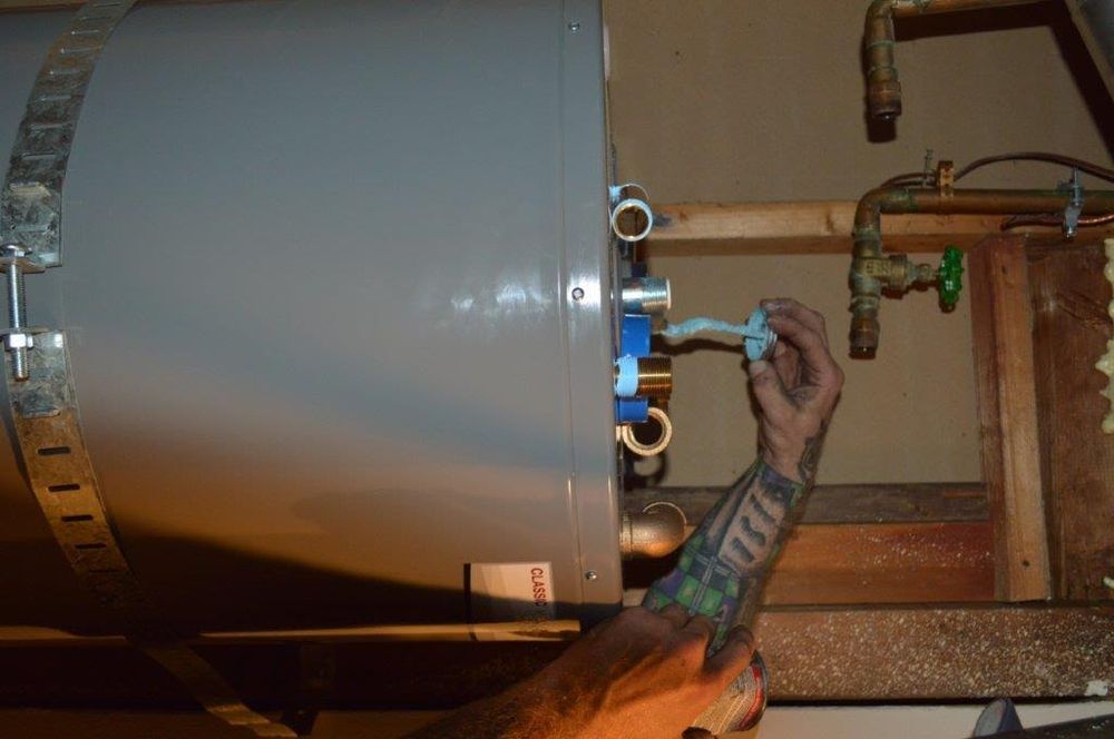 Slide of 2 Sons Plumbing - Tacoma