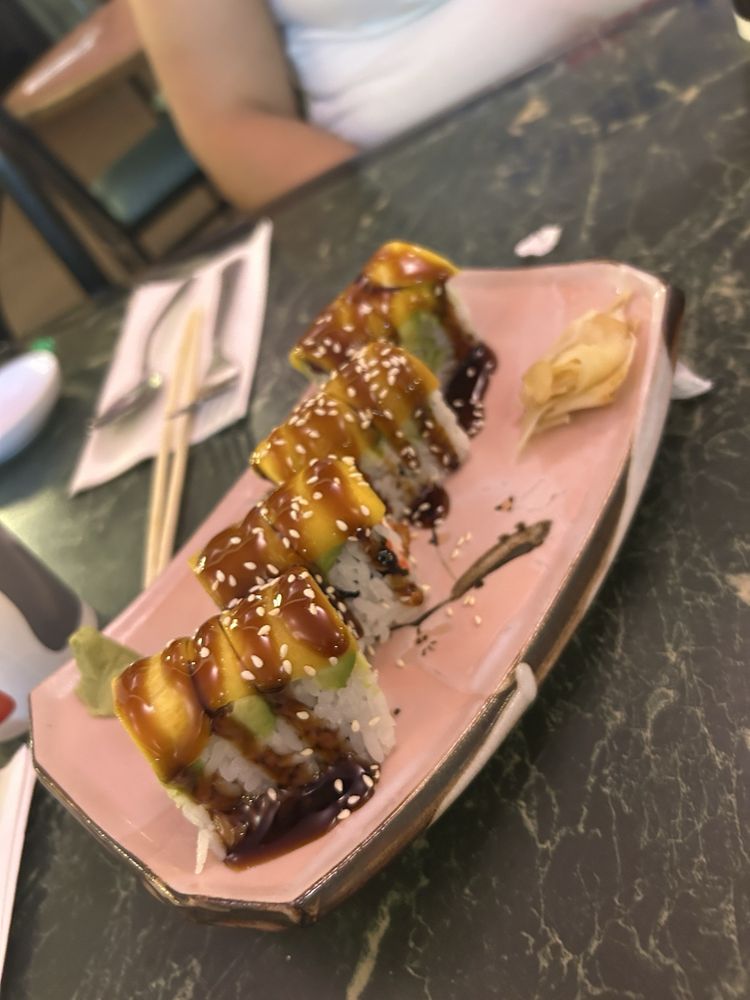 Dragon Boat Sushi and Asian Kitchen