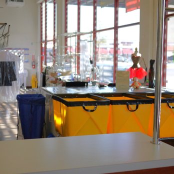 1. Phantom Vegas Cleaners & Alterations