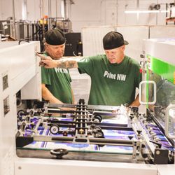 Print NW - Product packaging on the die-cutter.