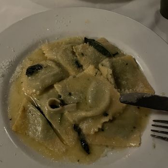 Toscanova Calabasas - Ravioli Di Spinaci - Italian Near Me - Calabasas, California Toscanova Calabasas - Ravioli Di Spinaci - Italian Near Me - Calabasas, California