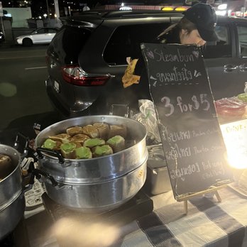 Thai Night Market - Steam buns - Street Vendors Near Me - Los Angeles, California Thai Night Market - Steam buns - Street Vendors Near Me - Los Angeles, California