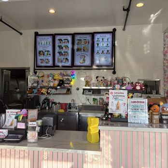 Claws and Cream - Coffee & Tea Near Me - Garden Grove, California