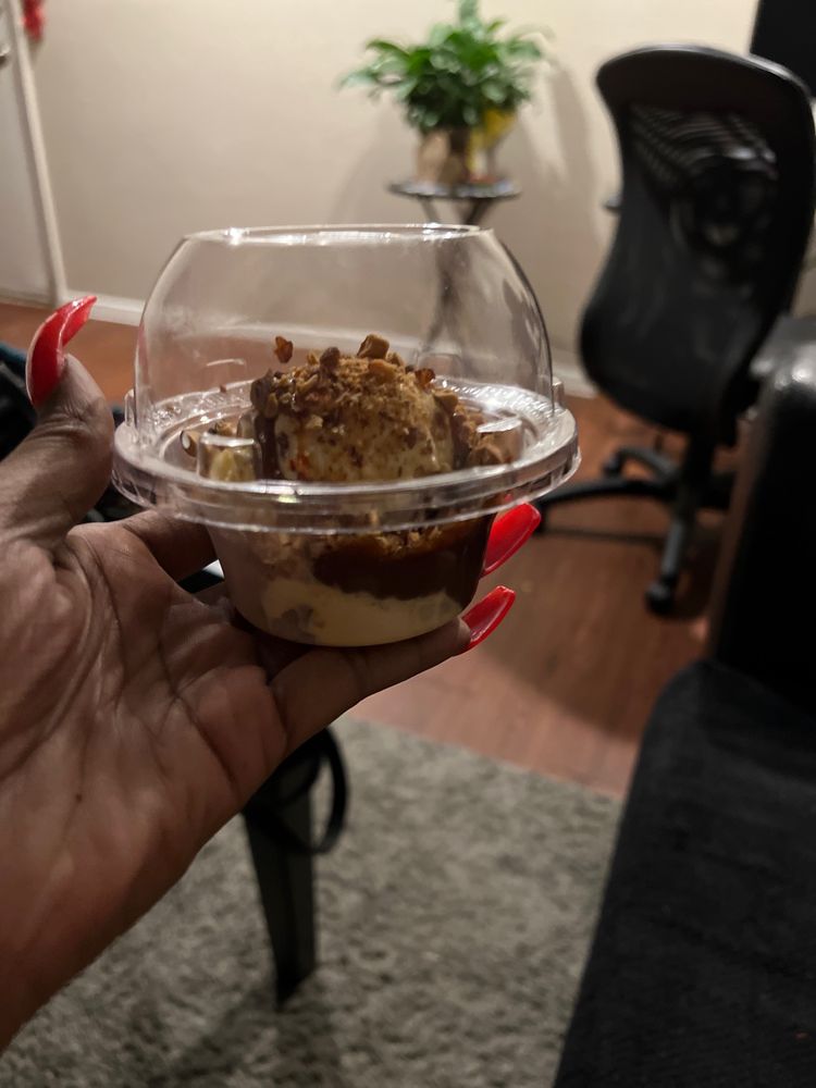 BRAUM’S ICE CREAM AND DAIRY STORE Updated September 2024 21 Photos