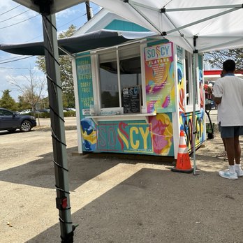SO ICY DFW - Updated July 2024 - 36 Photos & 17 Reviews - 423 Singleton ...
