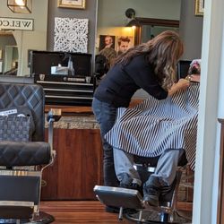 Barberland Gentlemen's Grooming - Beard trimming in progress
