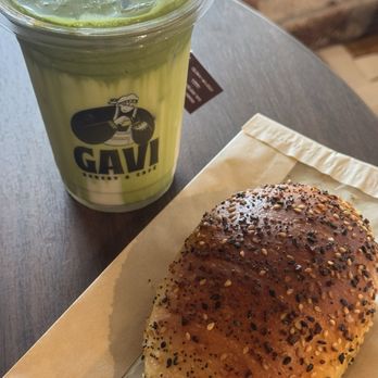 Gavi Bakery & Cafe - Matcha London Fog, salt bread - Breakfast & Brunch Near Me - Centreville, Virginia