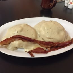 Kara's Biscuits & Gravy with bacon