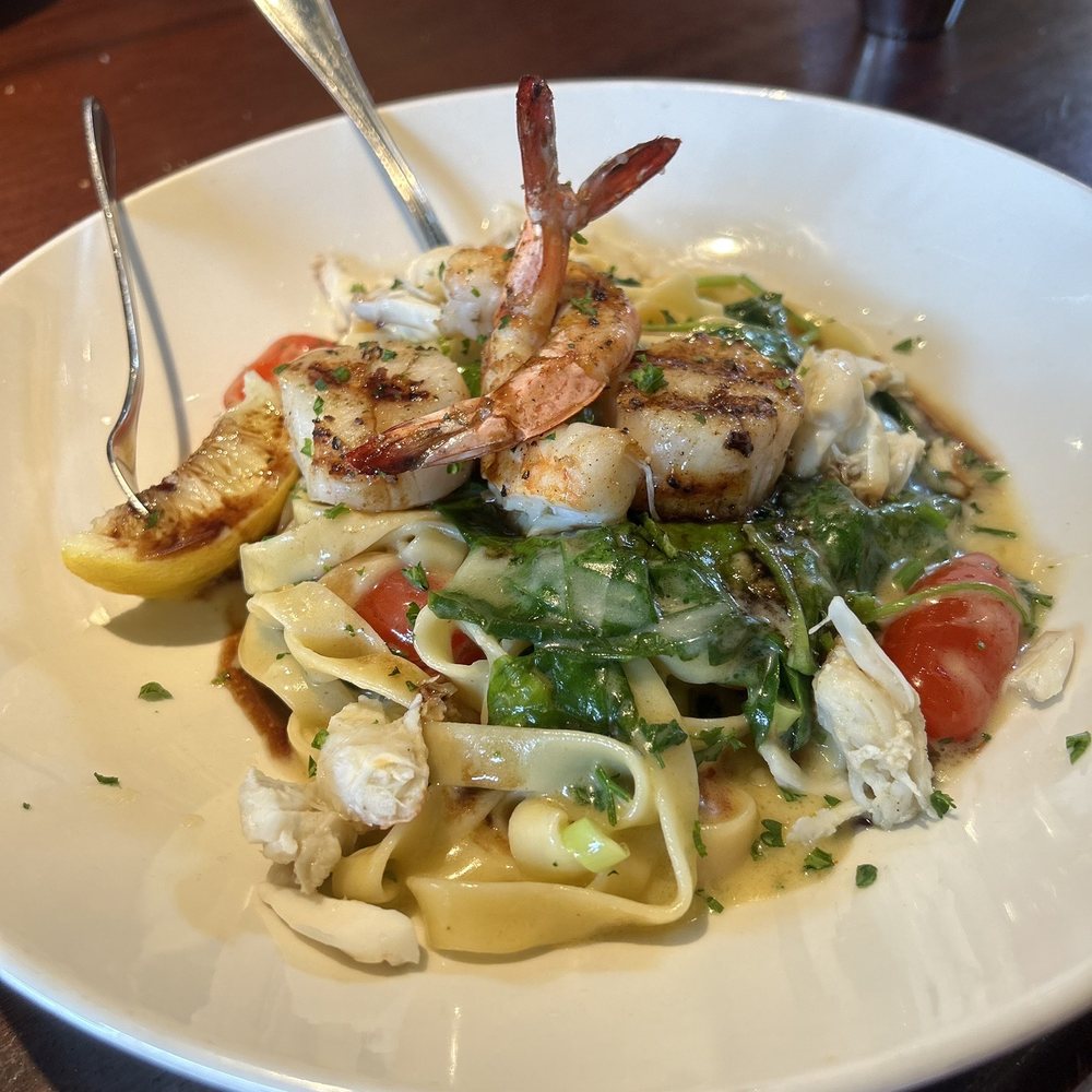 Pappadeaux Seafood Kitchen - Seafood Near Me - Austin, Texas Pappadeaux Seafood Kitchen - Seafood Near Me - Austin, Texas