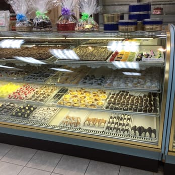 Calandra’s Bakery - Bakery selection - Bakeries Near Me - Fairfield, New Jersey Calandra’s Bakery - Bakery selection - Bakeries Near Me - Fairfield, New Jersey