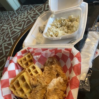 Toasterz Cafe - Chicken and waffles with scrambled egg whites - Breakfast & Brunch Near Me - Houston, Texas