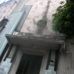 Manila Metropolitan Theater - If there is one building that must be restored, the Met is it