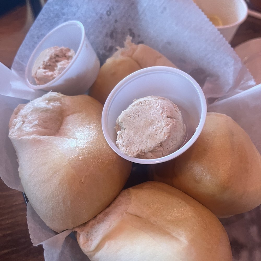 Texas Roadhouse - Complimentary bread and butter. Tastes like honey cinnamon butter:) - Barbeque Near Me - El Paso, Texas Texas Roadhouse - Complimentary bread and butter. Tastes like honey cinnamon butter:) - Barbeque Near Me - El Paso, Texas