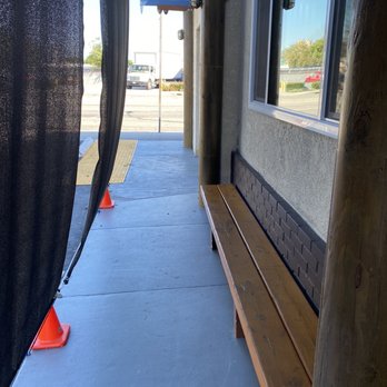 Mariscos Martin - More outside waiting area - Mexican Near Me - La Puente, California