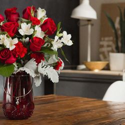 Serenity'S Touch Of Elegance Floral Design