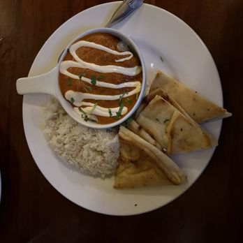 Elephant & Castle - Mantas Butter Chicken - British Near Me - Washington, DC, District of Columbia