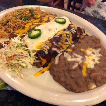 Sazón Tex-Mex and More - 3 enchiladas plate - Mexican Near Me - Dallas, Texas Sazón Tex-Mex and More - 3 enchiladas plate - Mexican Near Me - Dallas, Texas