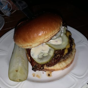 Au Cheval - Cheeseburger - Bars Near Me - Chicago, Illinois