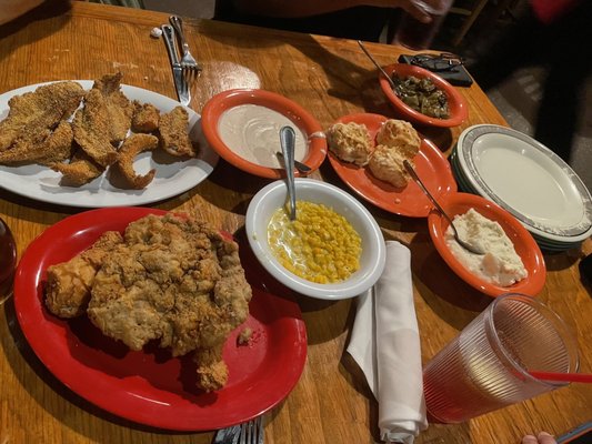 Babe's Chicken Dinner House by null