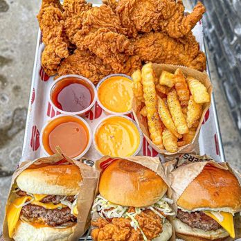 Savvy Sliders - a tray of fried food - American Near Me - Farmington, Michigan Savvy Sliders - a tray of fried food - American Near Me - Farmington, Michigan
