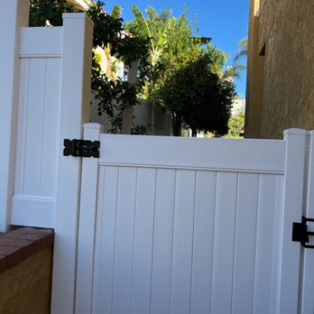 Apache Fence - Fences & Gates Near Me