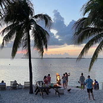 Playa Largo Resort & Spa, Autograph Collection - Sunset Beachside - Hotels Near Me - Key Largo, Florida Playa Largo Resort & Spa, Autograph Collection - Sunset Beachside - Hotels Near Me - Key Largo, Florida