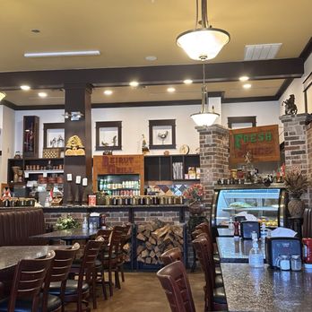 Beirut Grill - Dinning Room - Mediterranean Near Me - Arlington, Texas Beirut Grill - Dinning Room - Mediterranean Near Me - Arlington, Texas