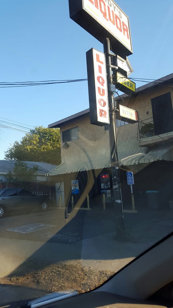 HANDY DELI AND LIQUOR Updated October 2024 1550 N Wilmington Ave