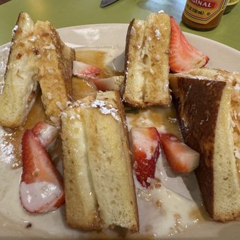 Snooze, an A.M. Eatery - OMG French Toast - Breakfast & Brunch Near Me - The Woodlands, Texas