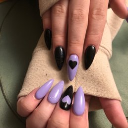 Excellent service! Very clean nail salon. I love my nails, so happy!!!! I definitely recommend going here!