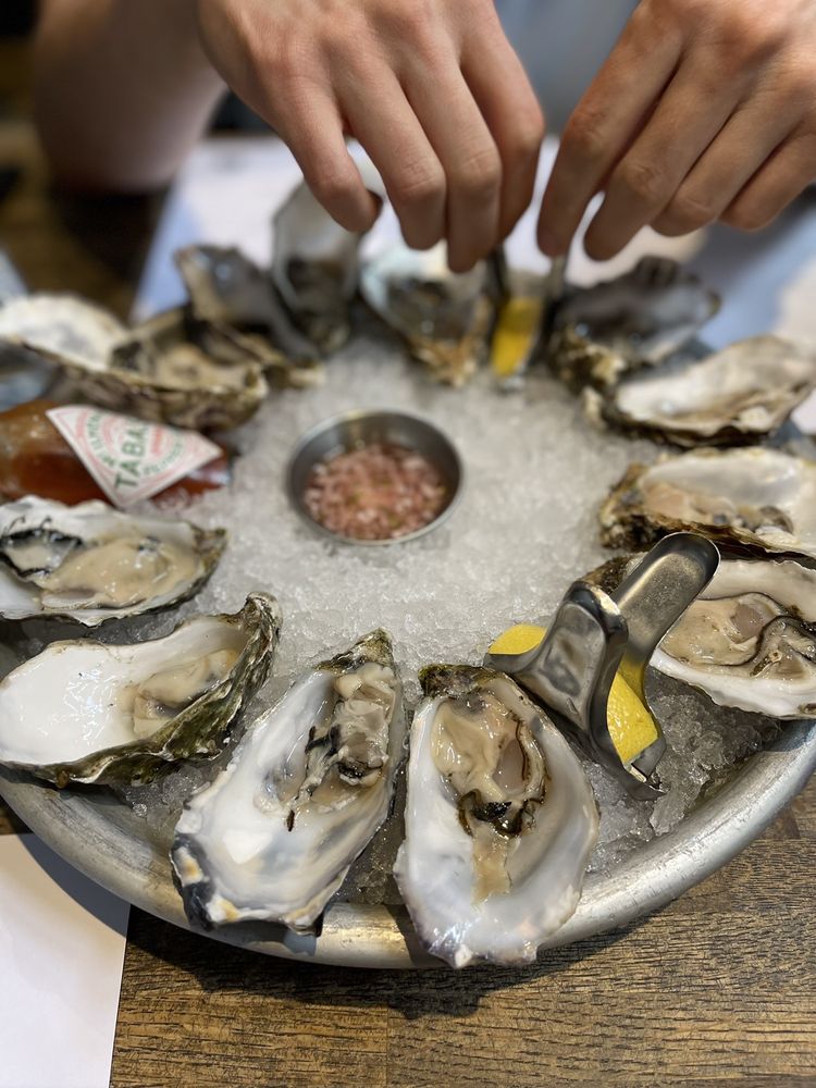 WHITE HORSE OYSTER AND SEAFOOD BAR Updated May 2024 189 Photos & 36