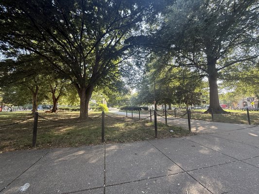 Dupont Circle by null