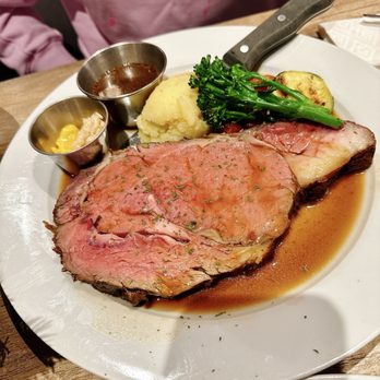Maxim Bakery & Restaurant - Prime Rib - French Near Me - Richmond Hill, Ontario Maxim Bakery & Restaurant - Prime Rib - French Near Me - Richmond Hill, Ontario