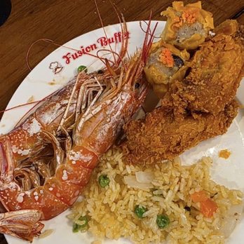 Fusion Buffet - Giant water prawns, fried wings, shu mai, fried rice - Buffets Near Me - Concord, California