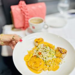 Bis on Main in Bellevue gift card