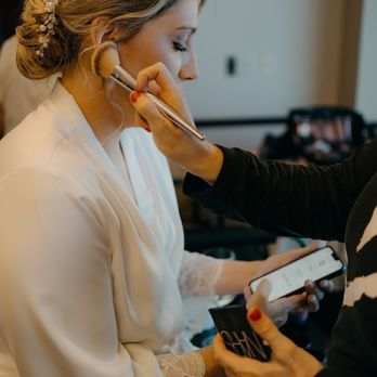 Ashthetics Skincare - Makeup Artists Near Me Ashthetics Skincare - Makeup Artists Near Me