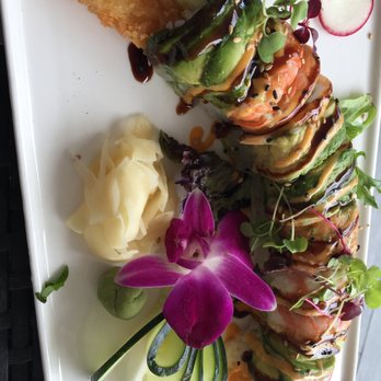 Kimoto Rooftop - MERMAID ROLL shrimp tempura, avocado & cucumber topped w. cooked shrimp, avocado, caviar, eel sauce & spicy mayo - Asian Fusion Near Me - Brooklyn, New York