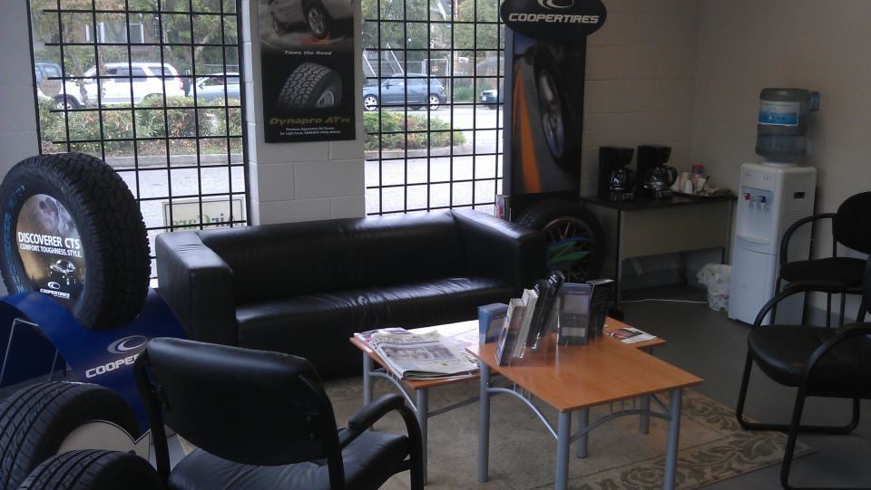 IMPERIAL STREET AUTO REPAIR Updated August 2024 17 Photos & 37